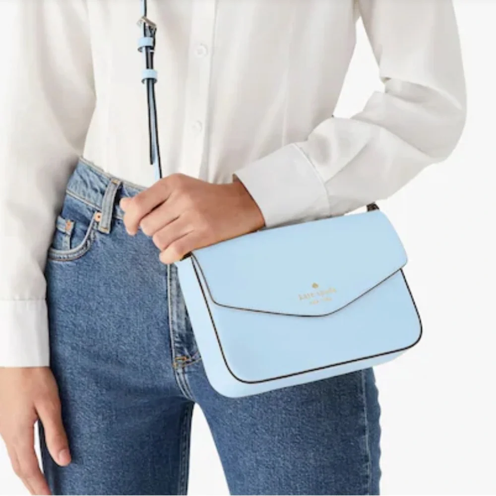 NWT Kate Spade Sadie Envelope Crossbody Celeste Blue Saffiano Leather NEW - Picture 1 of 6